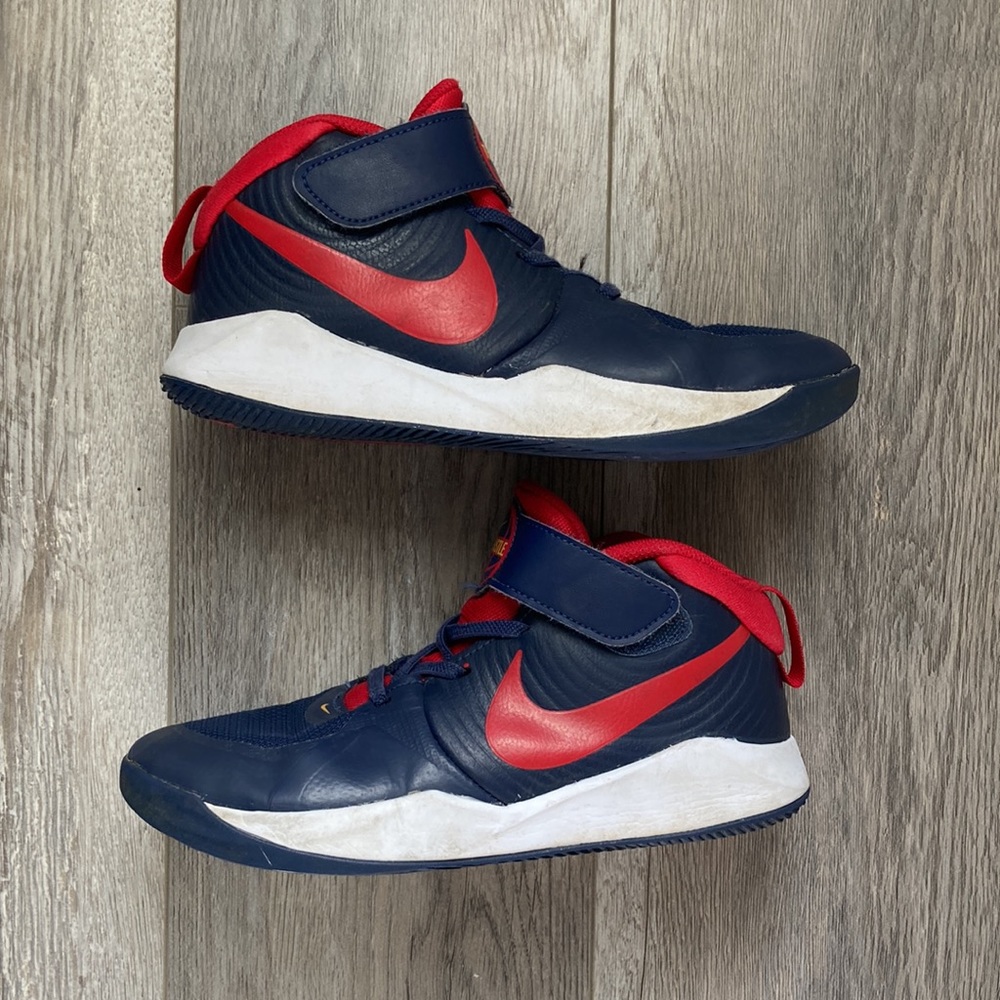 Boys Nike Team Hustle Navy & Red
